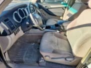 ✅ 2005 Toyota 4Runner SR5 • VIN: JTEZU14R450046332 • Lot: 91795745. Wystawiony na Copart z przebiegiem 285 157 mil. Bezpłatny archiwum sprzedaży aukcyjnych z USA i szczegółowy raport historii pojazdu na DreamBid. Zdjęcie 7.