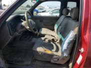 ✅ 1998 Toyota Tacoma • VIN: 4TAVL52N6WZ087325 • Лот: 60173635. Опубликован ранее на Copart с пробегом 407 382 миль. Бесплатный доступ к архиву аукционных продаж из США и подробный отчёт об истории автомобиля на DreamBid. Изображение 7.