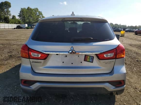 2019 Mitsubishi Outlander ES с VIN JA4AR3AU5KU028198, выставлен на аукционе Copart как лот 71694985 с пробегом 59 165 миль миль и Списание • Salvage title. История ставок и продаж доступна на DreamBid. Изображение 6.
