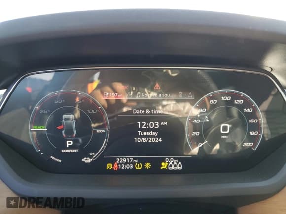 ✅ 2022 Audi e-tron GT Premium Plus • VIN: WAUFJBFWXN7008942 • Lot: 77193994. Listed on Copart with 22,917 mi. Free auction sales archive from the USA and detailed vehicle history report at DreamBid. Image 9.