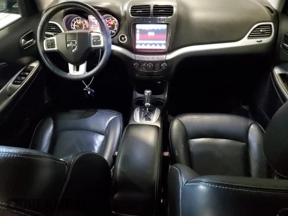 ✅ 2015 Dodge Journey SXT • VIN: 3C4PDDBG8FT506840 • Lot: 71228205. Wystawiony na Copart z przebiegiem 79 664 mil. Bezpłatny archiwum sprzedaży aukcyjnych z USA i szczegółowy raport historii pojazdu na DreamBid. Zdjęcie 8.