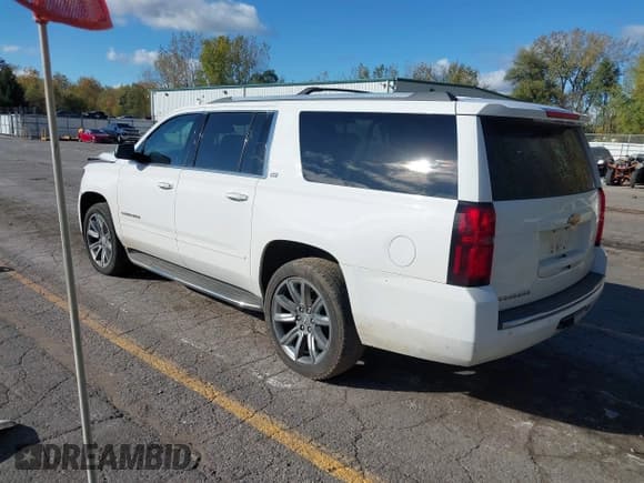 ✅ 2016 Chevrolet Suburban LTZ • VIN: 1GNSKJKC6GR139806 • Лот: 43515972. Опубликован ранее на IAAI с пробегом 189 977 миль. Бесплатный доступ к архиву аукционных продаж из США и подробный отчёт об истории автомобиля на DreamBid. Изображение 3.