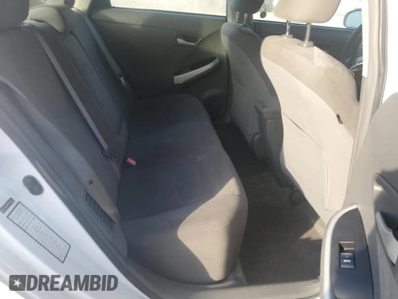 ✅ 2011 Toyota Prius I • VIN: JTDKN3DU5B5266127 • Лот: 84005605. Опубликован ранее на Copart с пробегом 211 476 миль. Бесплатный доступ к архиву аукционных продаж из США и подробный отчёт об истории автомобиля на DreamBid. Изображение 10.