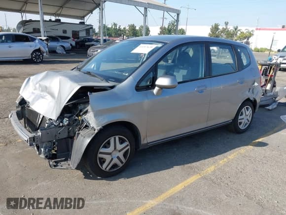 ✅ 2008 Honda Fit • VIN: JHMGD38468S068751 • Lot: 43217639. Wystawiony na IAAI z przebiegiem 157 771 mil. Bezpłatny archiwum sprzedaży aukcyjnych z USA i szczegółowy raport historii pojazdu na DreamBid. Zdjęcie 18.