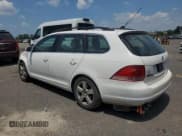 ✅ 2009 Volkswagen Jetta SE • VIN: 3VWPM71K69M303853 • Lot: 62072775. Listed on Copart with 203,359 mi. Free auction sales archive from the USA and detailed vehicle history report at DreamBid. Image 2.