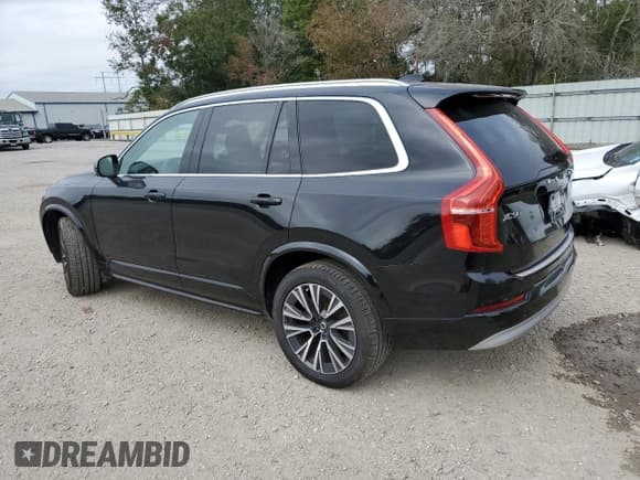 ✅ 2022 Volvo XC90 Momentum • VIN: YV4102CK3N1805700 • Lot: 82303984. Listed on Copart with 31,877 mi. Free auction sales archive from the USA and detailed vehicle history report at DreamBid. Image 2.