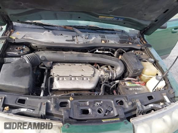 ✅ 2004 Saturn VUE V6 • VIN: 5GZCZ53434S886130 • Lot: 41726485. Wystawiony na IAAI z przebiegiem 256 633 mil. Bezpłatny archiwum sprzedaży aukcyjnych z USA i szczegółowy raport historii pojazdu na DreamBid. Zdjęcie 10.