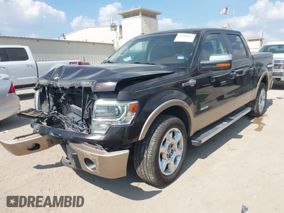 ✅ 2014 Ford F-150 XLT • VIN: 1FTFW1CT5EKF46597 • Lot: 43364422. Wystawiony na IAAI z przebiegiem 198 359 mil. Bezpłatny archiwum sprzedaży aukcyjnych z USA i szczegółowy raport historii pojazdu na DreamBid. Zdjęcie 22.