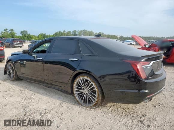 ✅ 2020 Cadillac CT6-V • VIN: 1G6KW5RJ3LU109455 • Lot: 66546355. Listed on Copart with 34,183 mi. Free auction sales archive from the USA and detailed vehicle history report at DreamBid. Image 2.