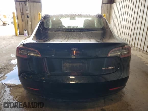 ✅ 2021 Tesla Model 3 Performance • VIN: 5YJ3E1EC1MF849844 • Lot: 57345465. Wystawiony na Copart z przebiegiem 92 160 mil. Bezpłatny archiwum sprzedaży aukcyjnych z USA i szczegółowy raport historii pojazdu na DreamBid. Zdjęcie 6.