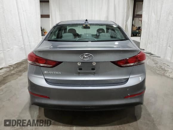 ✅ 2017 Hyundai Elantra SE • VIN: KMHD84LF3HU228852 • Lot: 89483725. Listed on Copart with 83,960 mi. Free auction sales archive from the USA and detailed vehicle history report at DreamBid. Image 6.