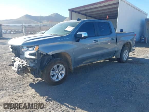 2024 Chevrolet Silverado 1500 LT с VIN 3GCPDDEK9RG261432, выставлен на аукционе IAAI как лот 43302717 с пробегом 18 579 миль миль и . История ставок и продаж доступна на DreamBid. Изображение 2.