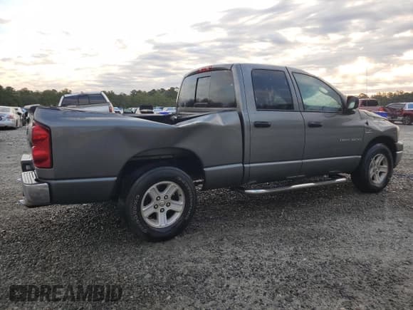 ✅ 2007 Dodge 1500 SLT • VIN: 1D7HA18247S179403 • Лот: 75048974. Опубликован ранее на Copart с пробегом 146 684 миль. Бесплатный доступ к архиву аукционных продаж из США и подробный отчёт об истории автомобиля на DreamBid. Изображение 3.