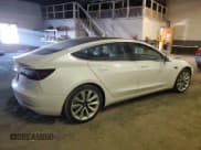 ✅ 2020 Tesla Model 3 Long Range • VIN: 5YJ3E1EB4LF787569 • Lot: 91934245. Wystawiony na Copart z przebiegiem 92 943 mil. Bezpłatny archiwum sprzedaży aukcyjnych z USA i szczegółowy raport historii pojazdu na DreamBid. Zdjęcie 3.