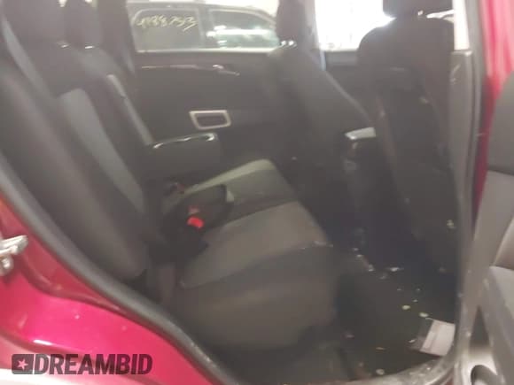 ✅ 2014 Chevrolet Captiva Sport LS • VIN: 3GNAL2EKXES600310 • Lot: 41938712. Wystawiony na IAAI z przebiegiem 114 148 mil. Bezpłatny archiwum sprzedaży aukcyjnych z USA i szczegółowy raport historii pojazdu na DreamBid. Zdjęcie 8.