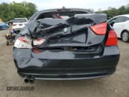 ✅ 2011 BMW 3 Series 328i xDrive • VIN: WBAPK5C58BF126732 • Лот: 80896495. Опубликован ранее на Copart с пробегом 156 049 миль. Бесплатный доступ к архиву аукционных продаж из США и подробный отчёт об истории автомобиля на DreamBid. Изображение 6.