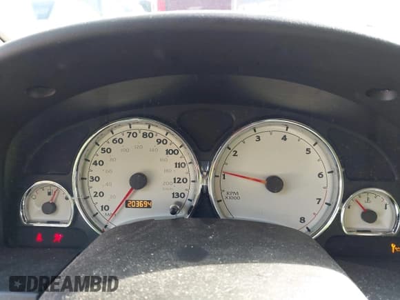 ✅ 2007 Saturn VUE I4 • VIN: 5GZCZ33DX7S841744 • Lot: 42857869. Wystawiony na IAAI z przebiegiem 203 694 mil. Bezpłatny archiwum sprzedaży aukcyjnych z USA i szczegółowy raport historii pojazdu na DreamBid. Zdjęcie 7.