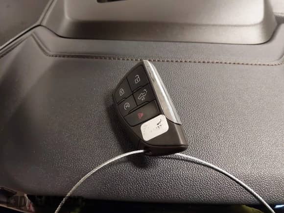 2024 Chevrolet Silverado 1500 High Country с VIN 1GCUDJED4RZ191907, выставлен на аукционе IAAI как лот 42359376 с пробегом 11 882 миль миль и . История ставок и продаж доступна на DreamBid. Изображение 11.