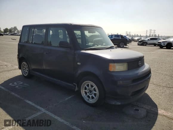 ✅ 2004 Scion xB • VIN: JTLKT324X40144800 • Лот: 84915235. Опубликован ранее на Copart с пробегом 277 578 миль. Бесплатный доступ к архиву аукционных продаж из США и подробный отчёт об истории автомобиля на DreamBid. Изображение 4.