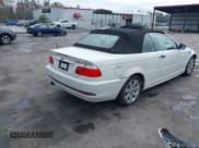 ✅ 2005 BMW 3 Series 325Ci • VIN: WBABW33405PL37240 • Lot: 41650058. Listed on IAAI with 154,954 mi. Free auction sales archive from the USA and detailed vehicle history report at DreamBid. Image 4.