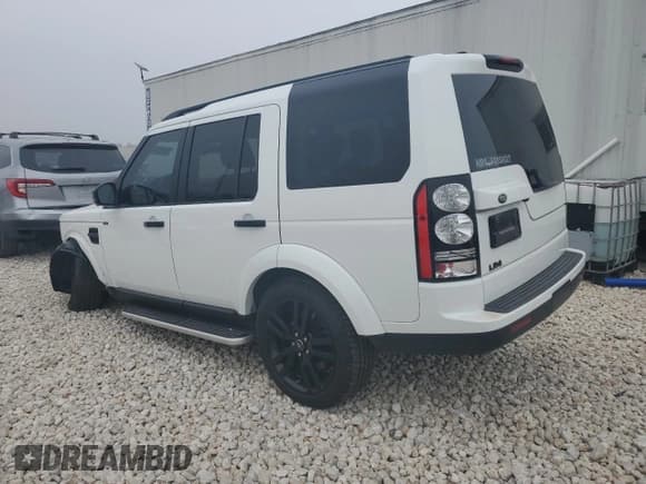 ✅ 2016 Land Rover LR4 HSE • VIN: SALAG2V64GA827389 • Лот: 44988844. Опубликован ранее на Copart с пробегом 112 431 миль. Бесплатный доступ к архиву аукционных продаж из США и подробный отчёт об истории автомобиля на DreamBid. Изображение 2.