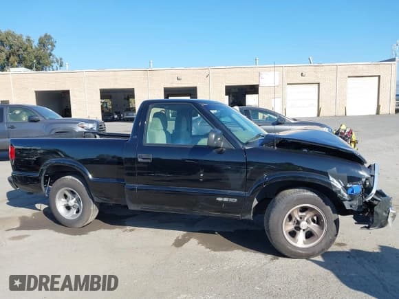 ✅ 1999 Chevrolet S-10 • VIN: 1GCCS1443X8142025 • Лот: 41361212. Опубликован ранее на IAAI с пробегом 66 796 миль. Бесплатный доступ к архиву аукционных продаж из США и подробный отчёт об истории автомобиля на DreamBid. Изображение 12.