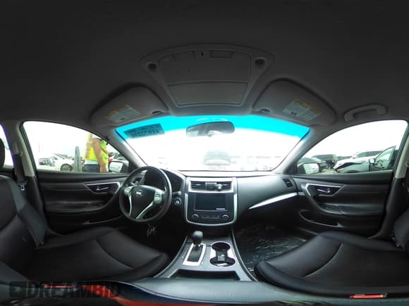 ✅ 2017 Nissan Altima SV • VIN: 1N4AL3AP4HC215163 • Lot: 41972238. Listed on IAAI with 147,627 mi. Free auction sales archive from the USA and detailed vehicle history report at DreamBid. Image 18.