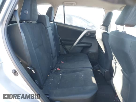 ✅ 2017 Toyota RAV4 LE • VIN: 2T3BFREV2HW550825 • Lot: 43747935. Listed on IAAI with 204,748 mi. Free auction sales archive from the USA and detailed vehicle history report at DreamBid. Image 8.