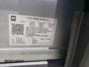 ✅ 2023 Chevrolet Traverse LS • VIN: 1GNERFKW9PJ213153 • Lot: 67842944. Wystawiony na Copart z przebiegiem 13 056 mil. Bezpłatny archiwum sprzedaży aukcyjnych z USA i szczegółowy raport historii pojazdu na DreamBid. Zdjęcie 12.