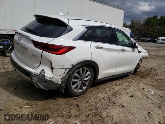 ✅ 2022 Infiniti QX50 Pure • VIN: 3PCAJ5AB8NF118191 • Lot: 48033383. Wystawiony na Copart z przebiegiem 18 277 mil. Bezpłatny archiwum sprzedaży aukcyjnych z USA i szczegółowy raport historii pojazdu na DreamBid. Zdjęcie 3.