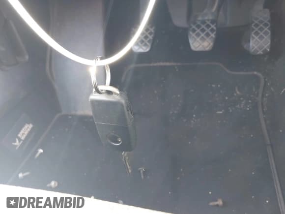 ✅ 2001 Volkswagen Golf GTI • VIN: 9BWPG61J614076827 • Lot: 43177571. Wystawiony na IAAI z przebiegiem 151 860 mil. Bezpłatny archiwum sprzedaży aukcyjnych z USA i szczegółowy raport historii pojazdu na DreamBid. Zdjęcie 11.