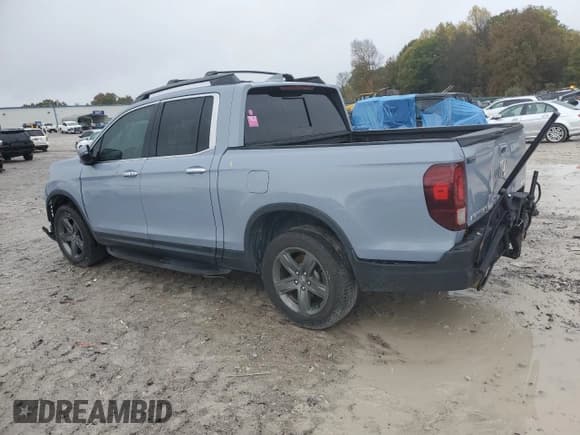 ✅ 2022 Honda Ridgeline RTL-E • VIN: 5FPYK3F75NB038052 • Lot: 90275235. Listed on Copart with 73,543 mi. Free auction sales archive from the USA and detailed vehicle history report at DreamBid. Image 2.