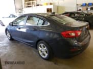 ✅ 2017 Chevrolet Cruze LT • VIN: 1G1BE5SM2H7201496 • Lot: 55432303. Listed on Copart with 30,194 mi. Free auction sales archive from the USA and detailed vehicle history report at DreamBid. Image 2.