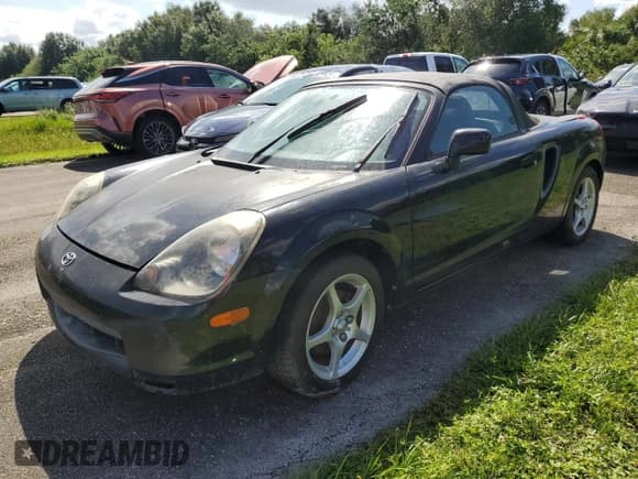 ✅ 2000 Toyota MR2 • VIN: JTDFR3201Y0005329 • Лот: 75106494. Опубликован ранее на Copart с пробегом Не указан. Бесплатный доступ к архиву аукционных продаж из США и подробный отчёт об истории автомобиля на DreamBid. Изображение 1.