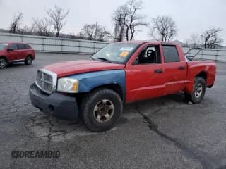 ✅ 2005 Dodge Dakota ST • VIN: 1D7HE28N85S155915 • Lot: 37094164. Wystawiony na Copart z przebiegiem Nie podano. Bezpłatny archiwum sprzedaży aukcyjnych z USA i szczegółowy raport historii pojazdu na DreamBid. Zdjęcie 1.