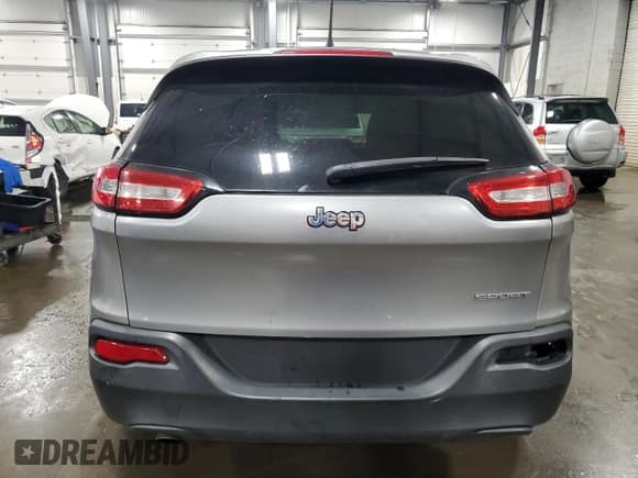 ✅ 2017 Jeep Cherokee Sport • VIN: 1C4PJLAB2HW641530 • Lot: 80523715. Listed on Copart with 87,492 mi. Free auction sales archive from the USA and detailed vehicle history report at DreamBid. Image 6.