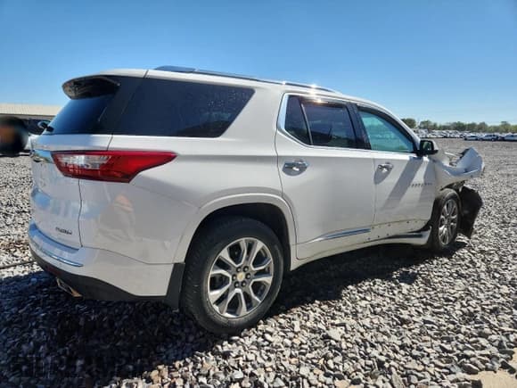 ✅ 2020 Chevrolet Traverse Premier • VIN: 1GNEVKKW0LJ100853 • Lot: 85935815. Listed on Copart with 94,164 mi. Free auction sales archive from the USA and detailed vehicle history report at DreamBid. Image 3.