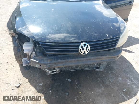 ✅ 2012 Volkswagen Jetta S • VIN: 3VW2K7AJ1CM468417 • Lot: 43069106. Listed on IAAI with 139,684 mi. Free auction sales archive from the USA and detailed vehicle history report at DreamBid. Image 6.