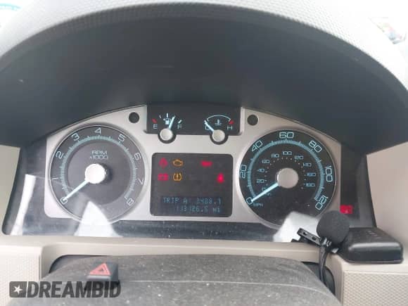 2010 Mercury Mariner with VIN 4M2CN8B76AKJ09411, listed as a IAAI auction lot 42386510 with 113,126 mi miles and . Bid and sale history available at DreamBid. Image 7.