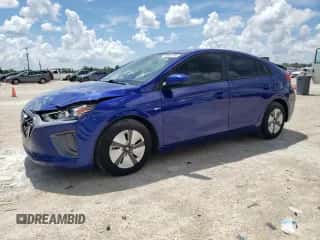 2020 Hyundai Ioniq Blue с VIN KMHC65LC3LU230980, выставлен на аукционе Copart как лот 69262734 с пробегом 56 841 миль миль и Списание • Salvage title. История ставок и продаж доступна на DreamBid. Изображение 1.