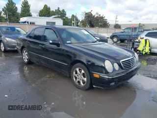 ✅ 2002 Mercedes-Benz E 320 • VIN: WDBJF65J02B404221 • Лот: 43771592. Опубликован ранее на IAAI с пробегом 121 547 миль. Бесплатный доступ к архиву аукционных продаж из США и подробный отчёт об истории автомобиля на DreamBid. Изображение 1.