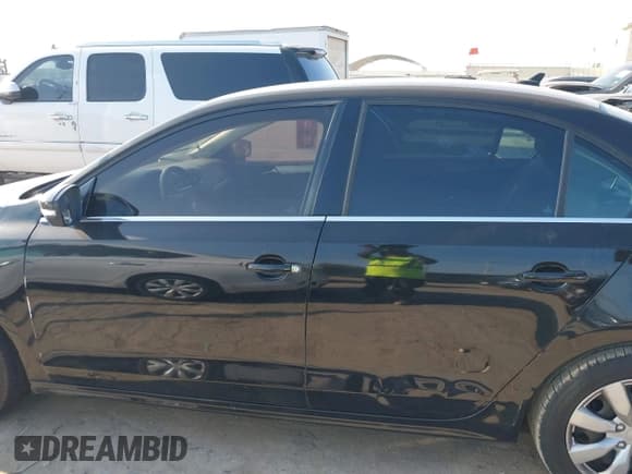 ✅ 2013 Volkswagen Jetta SE • VIN: 3VWDP7AJ3DM373532 • Lot: 43565979. Listed on IAAI with 159,658 mi. Free auction sales archive from the USA and detailed vehicle history report at DreamBid. Image 15.