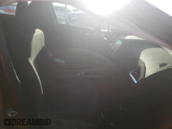 ✅ 2018 Chevrolet Cruze LT • VIN: 1G1BE5SM8J7166646 • Lot: 66628322. Listed on Copart with 90,399 mi. Free auction sales archive from the USA and detailed vehicle history report at DreamBid. Image 5.