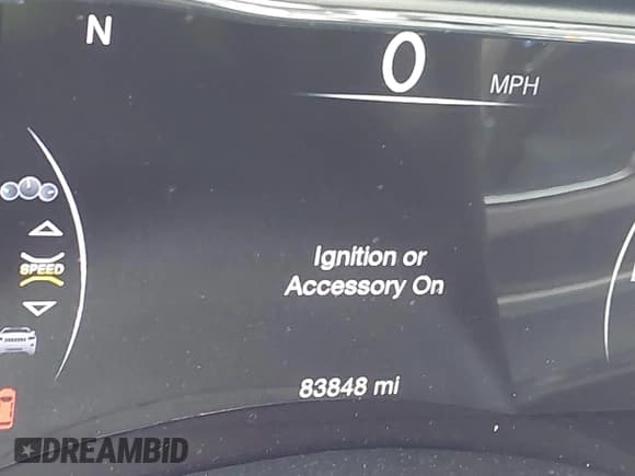 ✅ 2018 Jeep Grand Cherokee Altitude • VIN: 1C4RJFAG7JC465748 • Lot: 43276638. Wystawiony na IAAI z przebiegiem 83 848 mil. Bezpłatny archiwum sprzedaży aukcyjnych z USA i szczegółowy raport historii pojazdu na DreamBid. Zdjęcie 16.