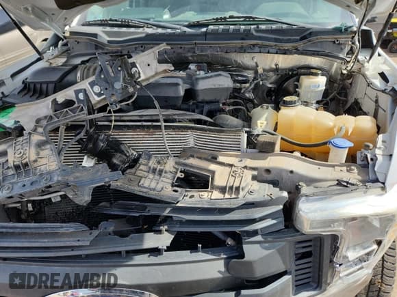 ✅ 2017 Ford F-350 XL • VIN: 1FT8W3B62HEC78787 • Lot: 82650985. Listed on Copart with 115,832 mi. Free auction sales archive from the USA and detailed vehicle history report at DreamBid. Image 11.