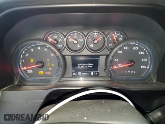 ✅ 2020 Chevrolet Silverado 1500 Custom • VIN: 3GCPYBEH1LG338623 • Lot: 69478224. Wystawiony na Copart z przebiegiem 47 294 mil. Bezpłatny archiwum sprzedaży aukcyjnych z USA i szczegółowy raport historii pojazdu na DreamBid. Zdjęcie 9.