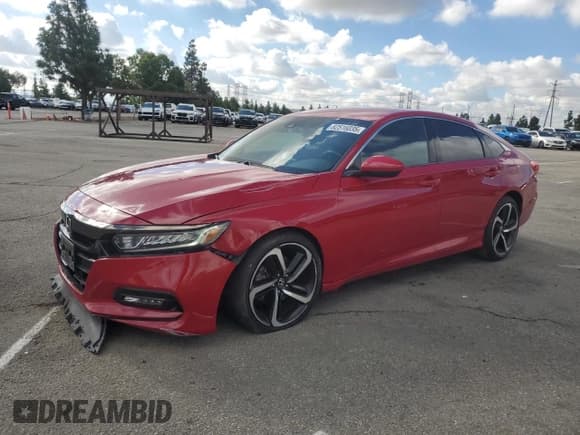 ✅ 2020 Honda Accord Sport • VIN: 1HGCV1F34LA097435 • Лот: 82516035. Опубликован ранее на Copart с пробегом 69 522 миль. Бесплатный доступ к архиву аукционных продаж из США и подробный отчёт об истории автомобиля на DreamBid. Изображение 1.