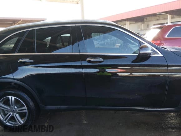 ✅ 2021 Mercedes-Benz GLC 300 • VIN: W1N0G8DB2MV275392 • Лот: 43787915. Опубликован ранее на IAAI с пробегом 78 320 миль. Бесплатный доступ к архиву аукционных продаж из США и подробный отчёт об истории автомобиля на DreamBid. Изображение 13.