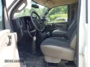 ✅ 2022 Chevrolet Express Cargo • VIN: 1GCWGAFP9N1267476 • Lot: 42673040. Listed on IAAI with 26,508 mi. Free auction sales archive from the USA and detailed vehicle history report at DreamBid. Image 5.