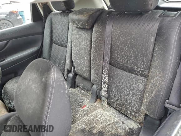 ✅ 2017 Nissan Rogue SV • VIN: KNMAT2MT2HP532378 • Лот: 94823915. Опубликован ранее на Copart с пробегом Не указан. Бесплатный доступ к архиву аукционных продаж из США и подробный отчёт об истории автомобиля на DreamBid. Изображение 10.